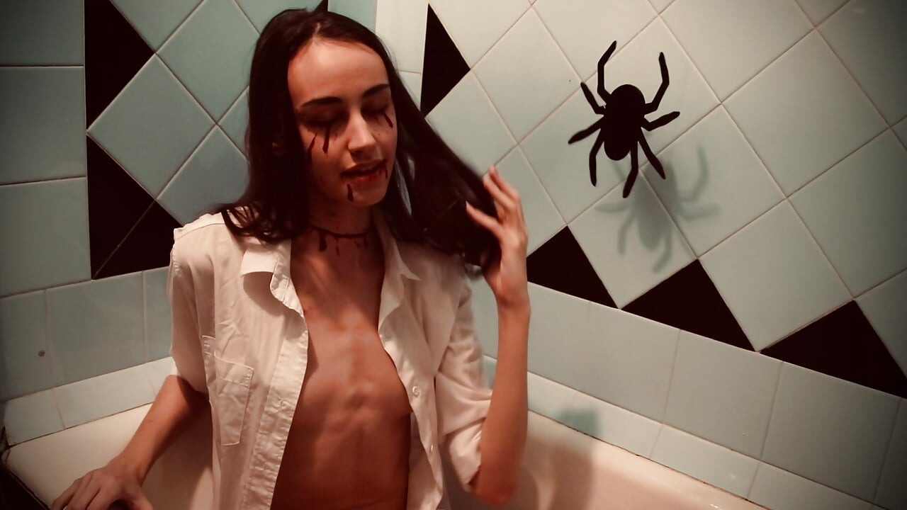 Halloween 2023 - Wildorchid_ 的视频