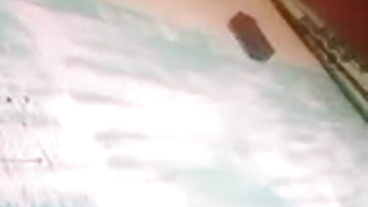 Black cock CUM fast – video af GlitteryStorm
