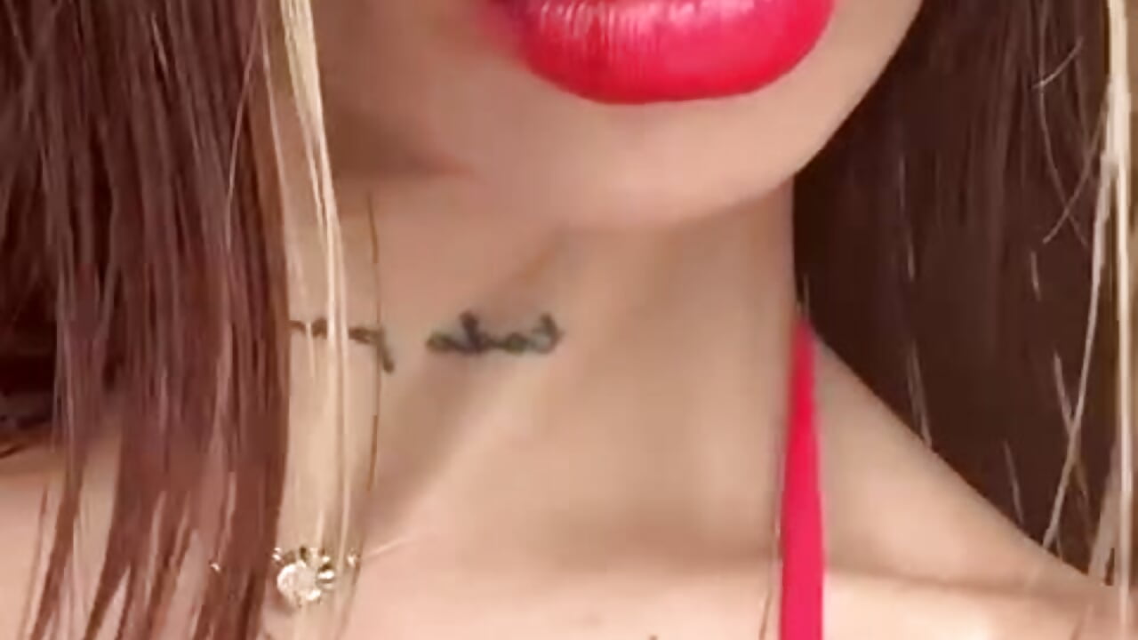 👄 - clip cu zinnia_mosley model videochat