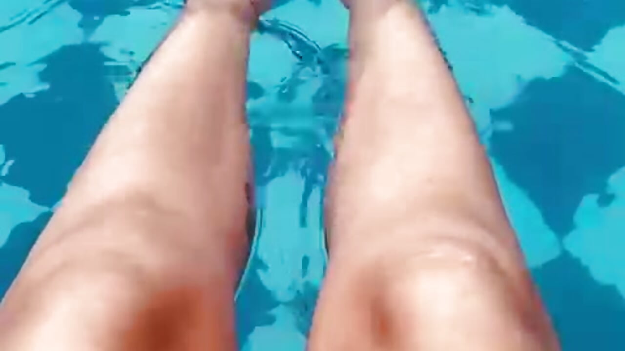 Relax😈 - video by zinnia_mosley cam model