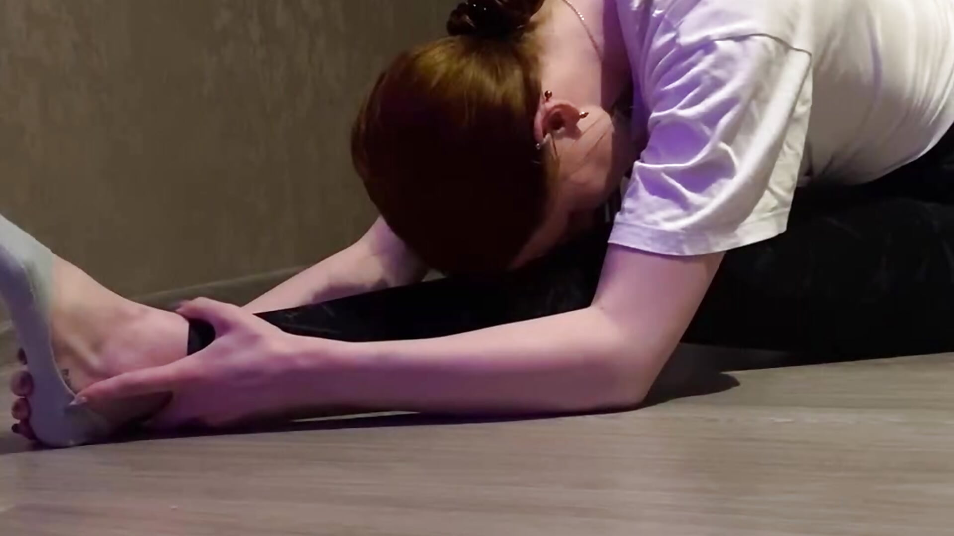 yoga - video by tiffany__burn cam model