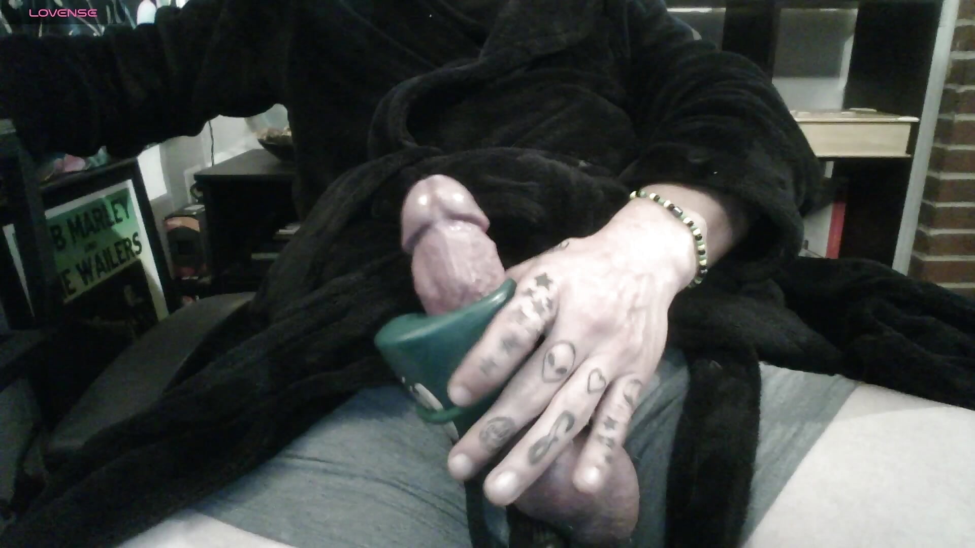 Monster Cumshot Handsfree! - فيديو من XxBobbyDigitalxX موديل الكام