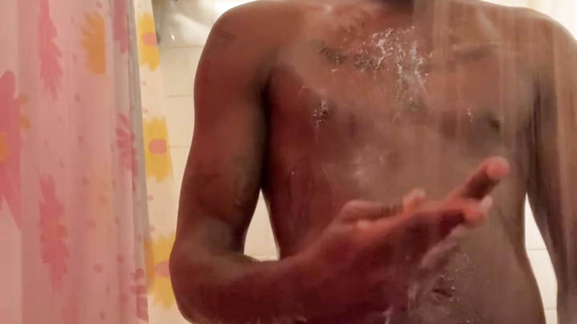 Shower love - video by bonkford cam model