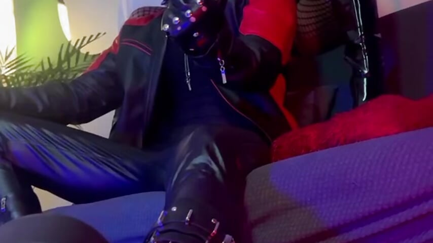 profile-intro-video-1781403844 - video by fetish_lovers_ cam model