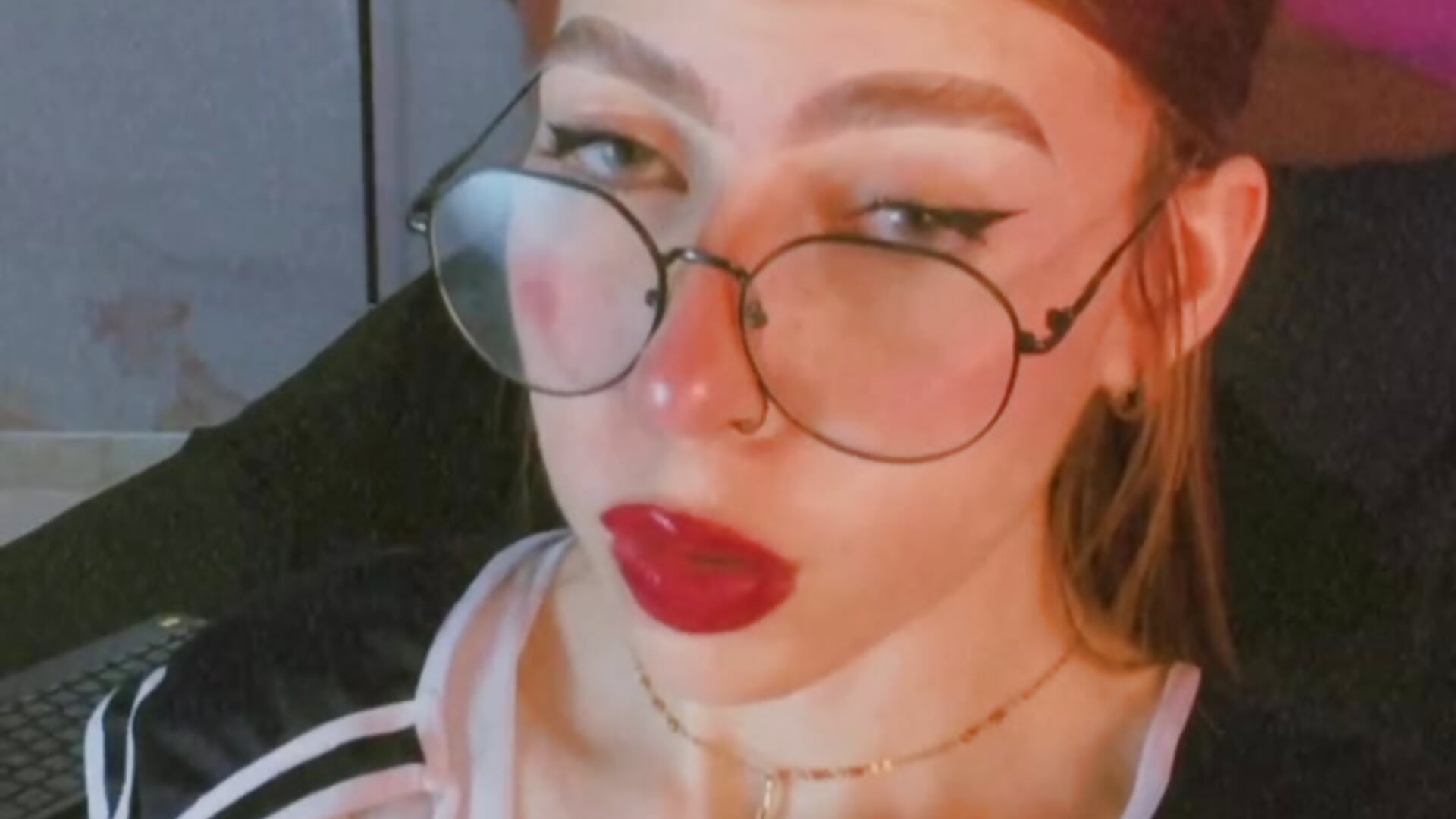 For u 😈💞 - video by Jade20_ cam model