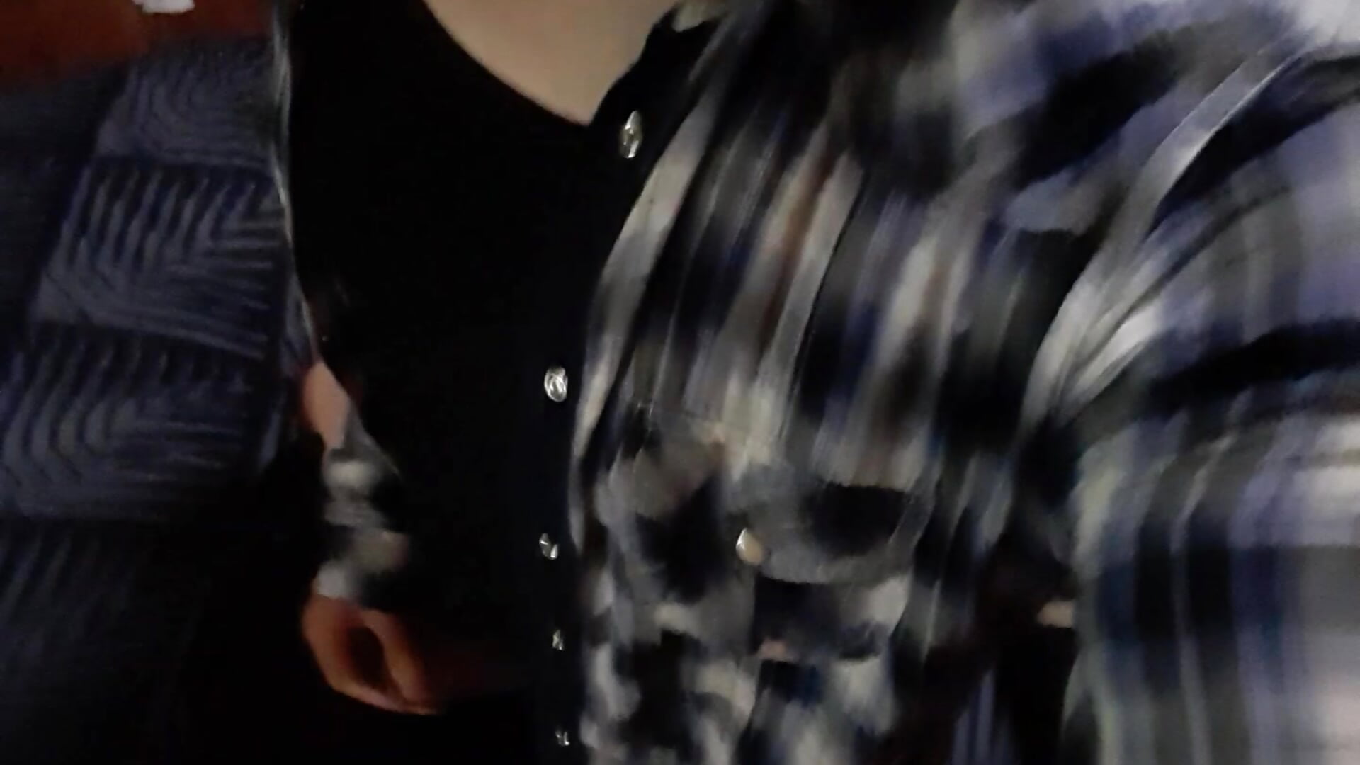 sweaty close view cumshot while riding dildo - video di Ginny-the-bdsm-nympho modella di cam