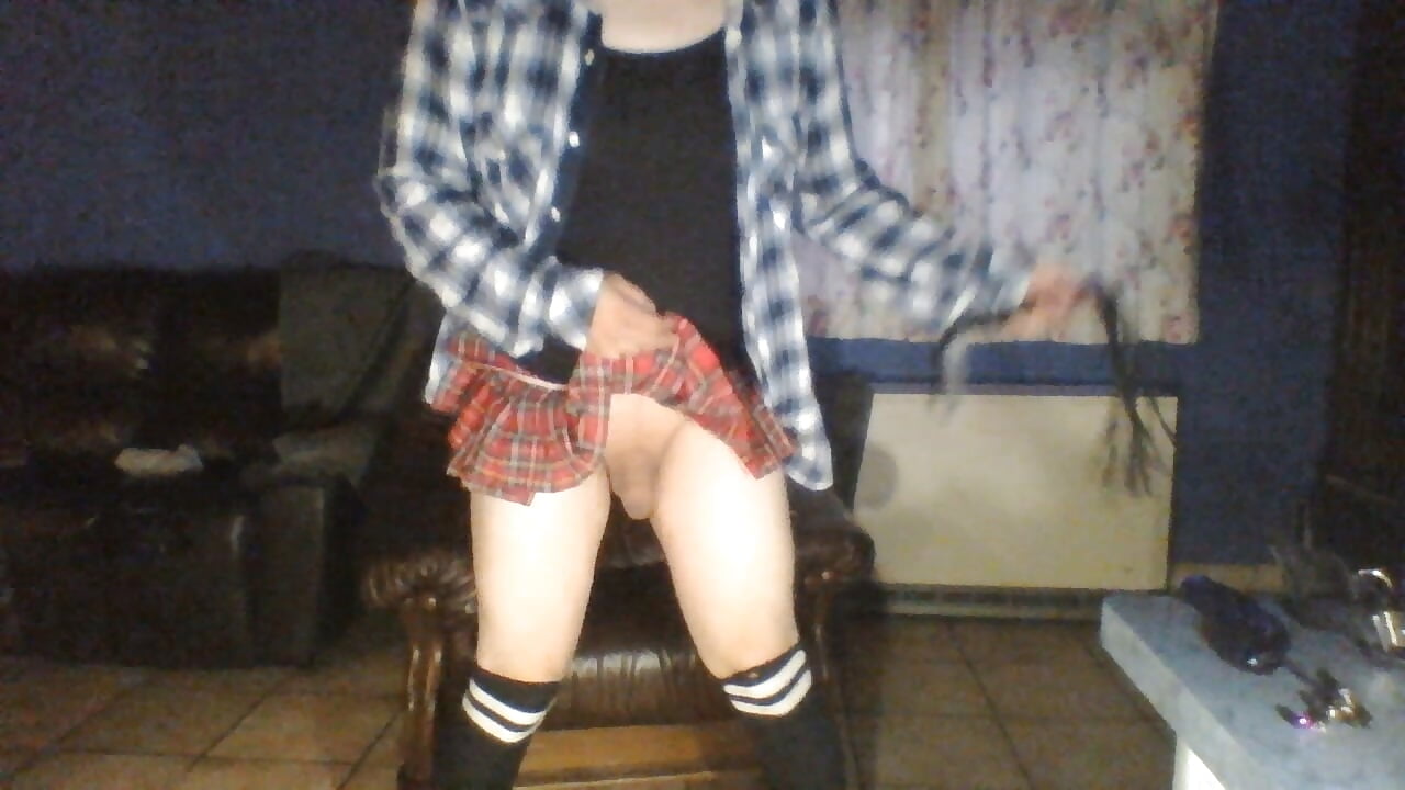 Whip myself - video di Ginny-the-bdsm-nympho modella di cam