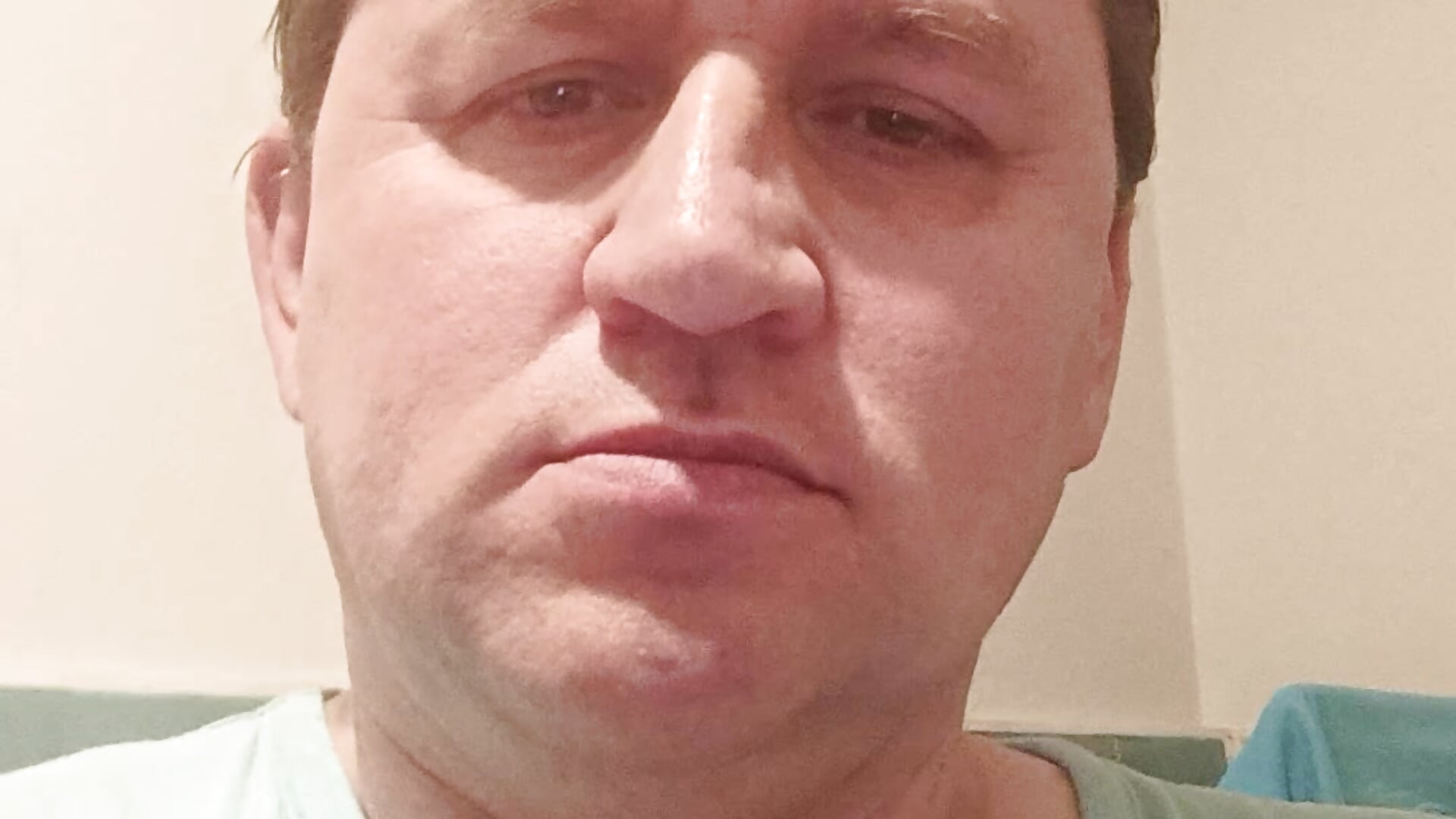 Piotr – video modela na kameri Parowozuk