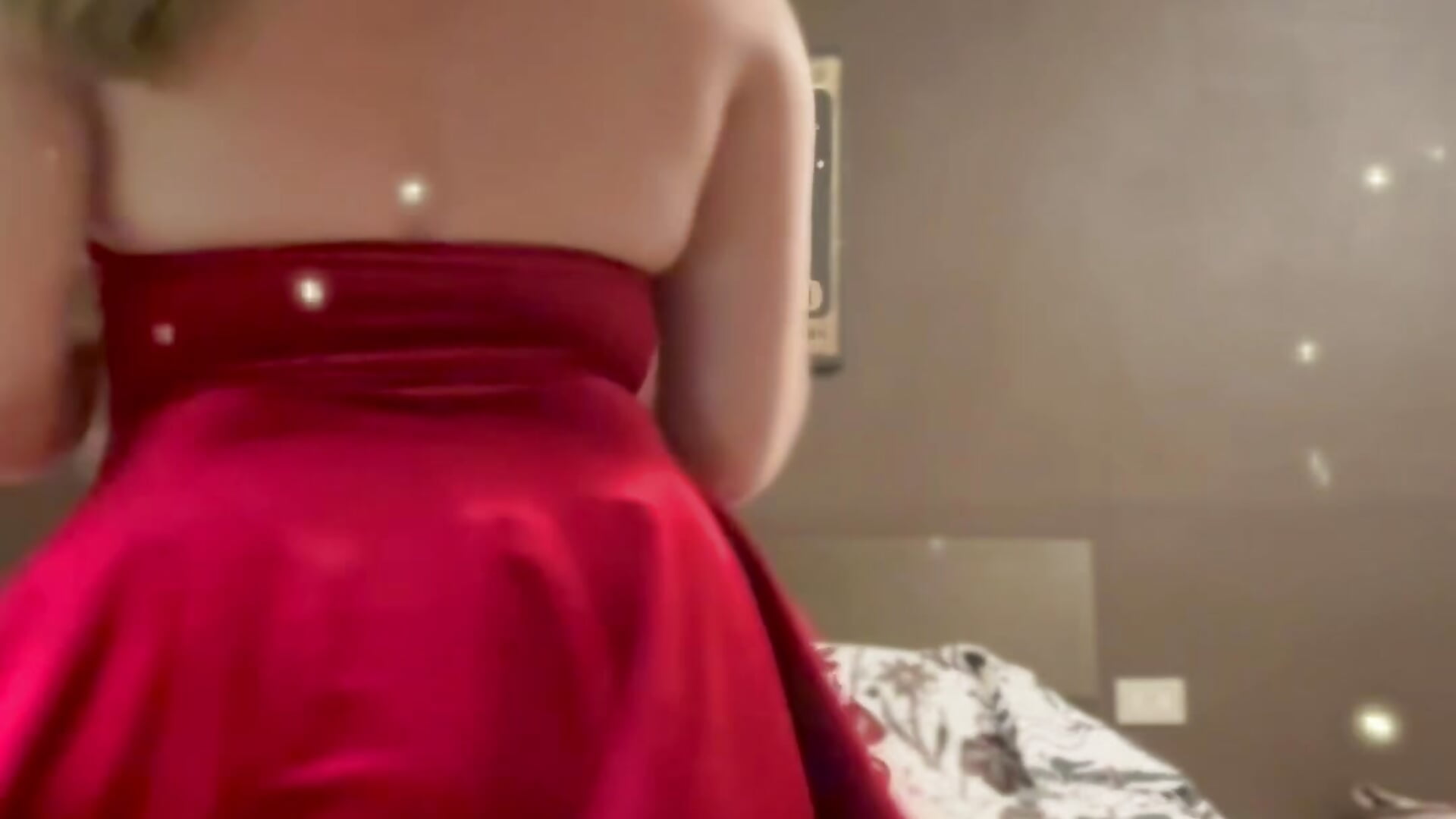 Christmas Dance ❤️－カメラキャストのEvaWellyの動画