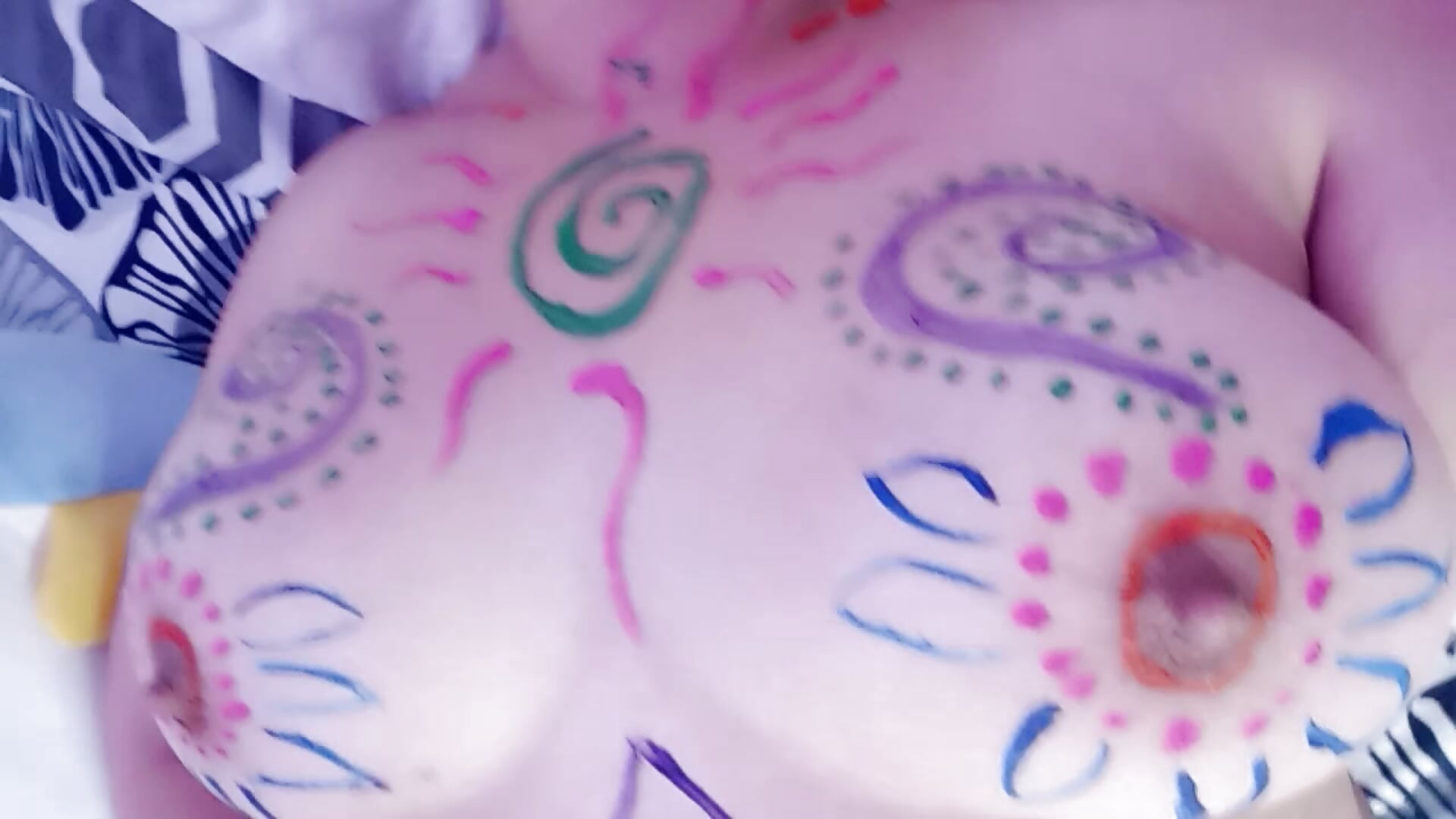 paint boobs
