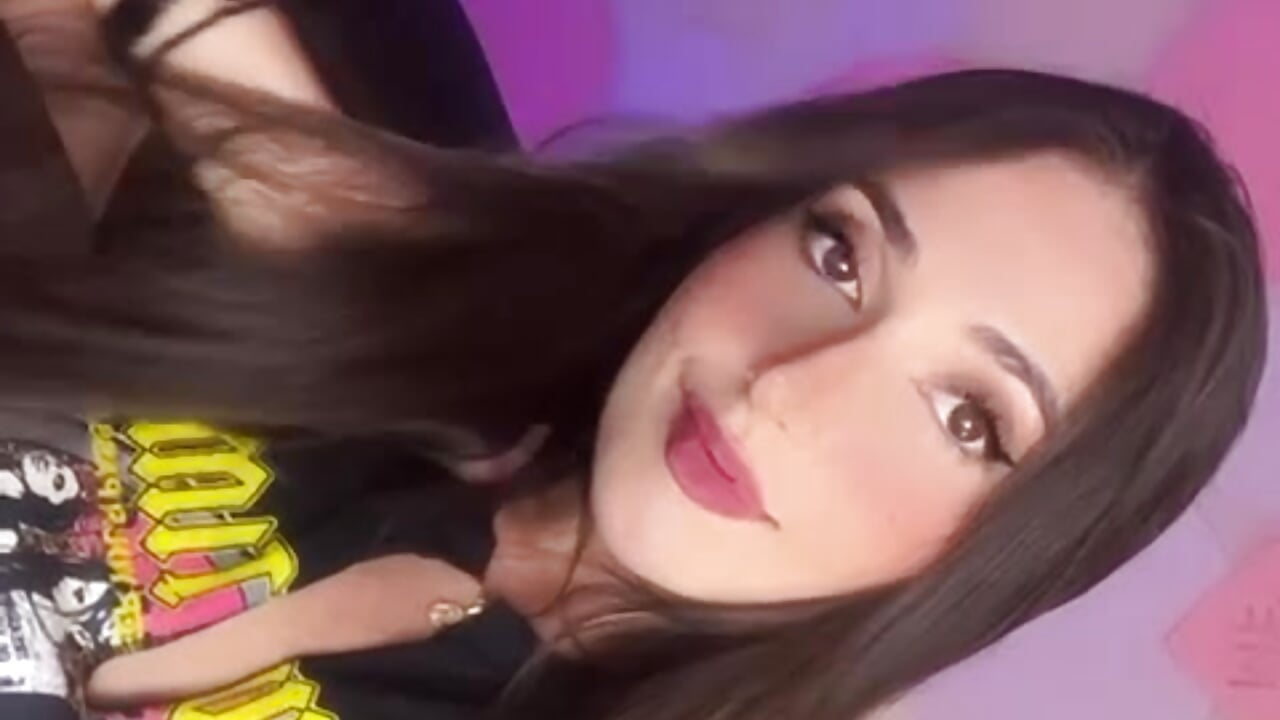 Hi love ♥ - video by BrookeMiller cam model