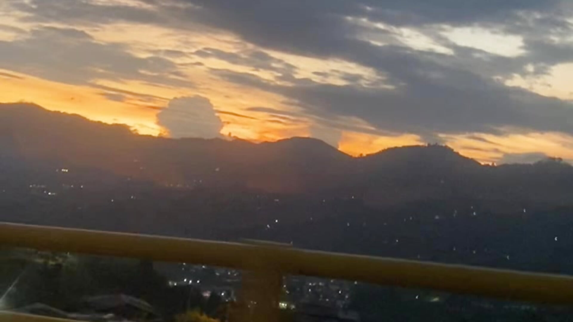 Sunset - video by EveBensonX cam model