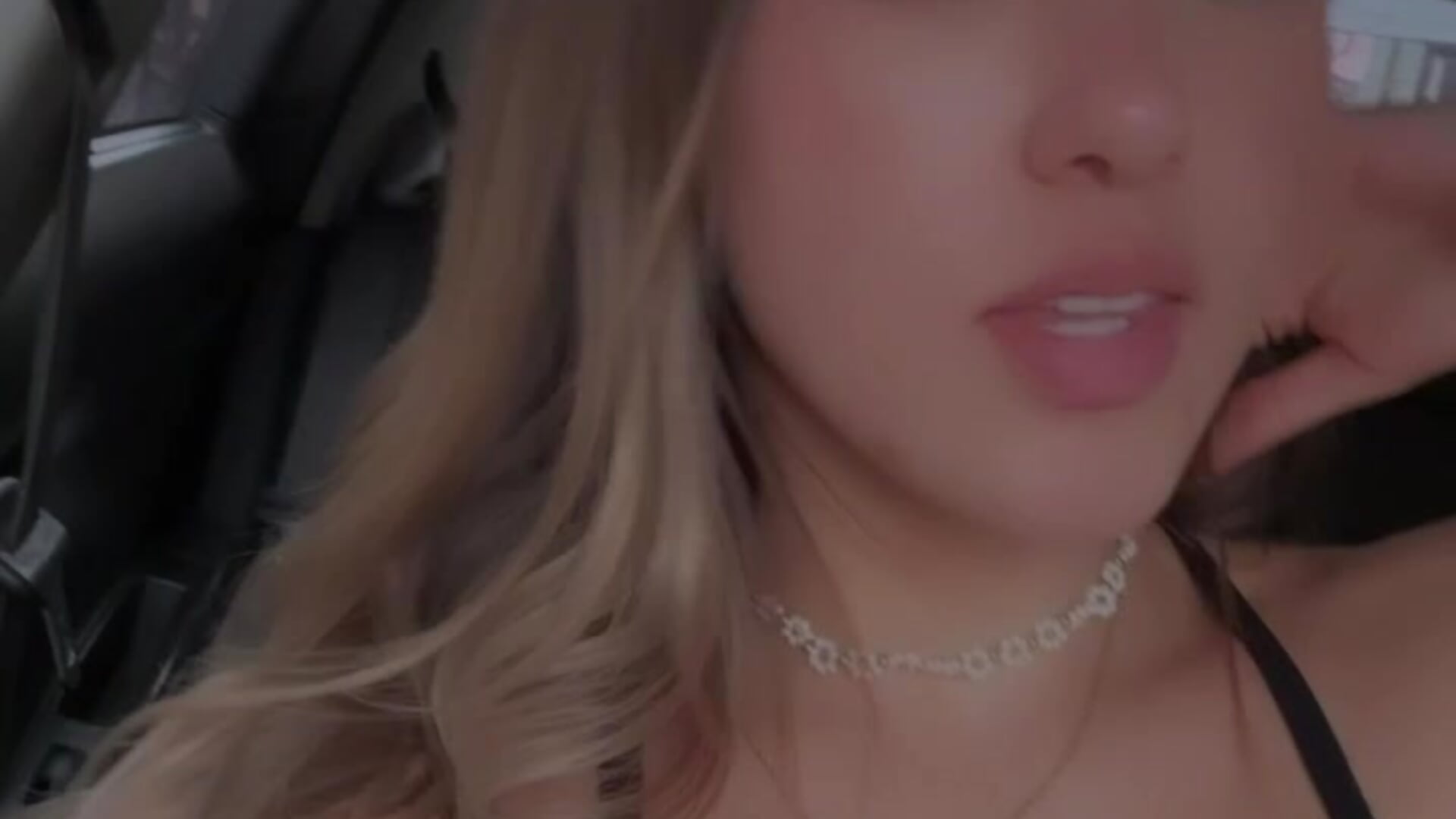 Hi guys, see you tomorrow and happy start of the weekend❤️ - video by EveBensonX cam model