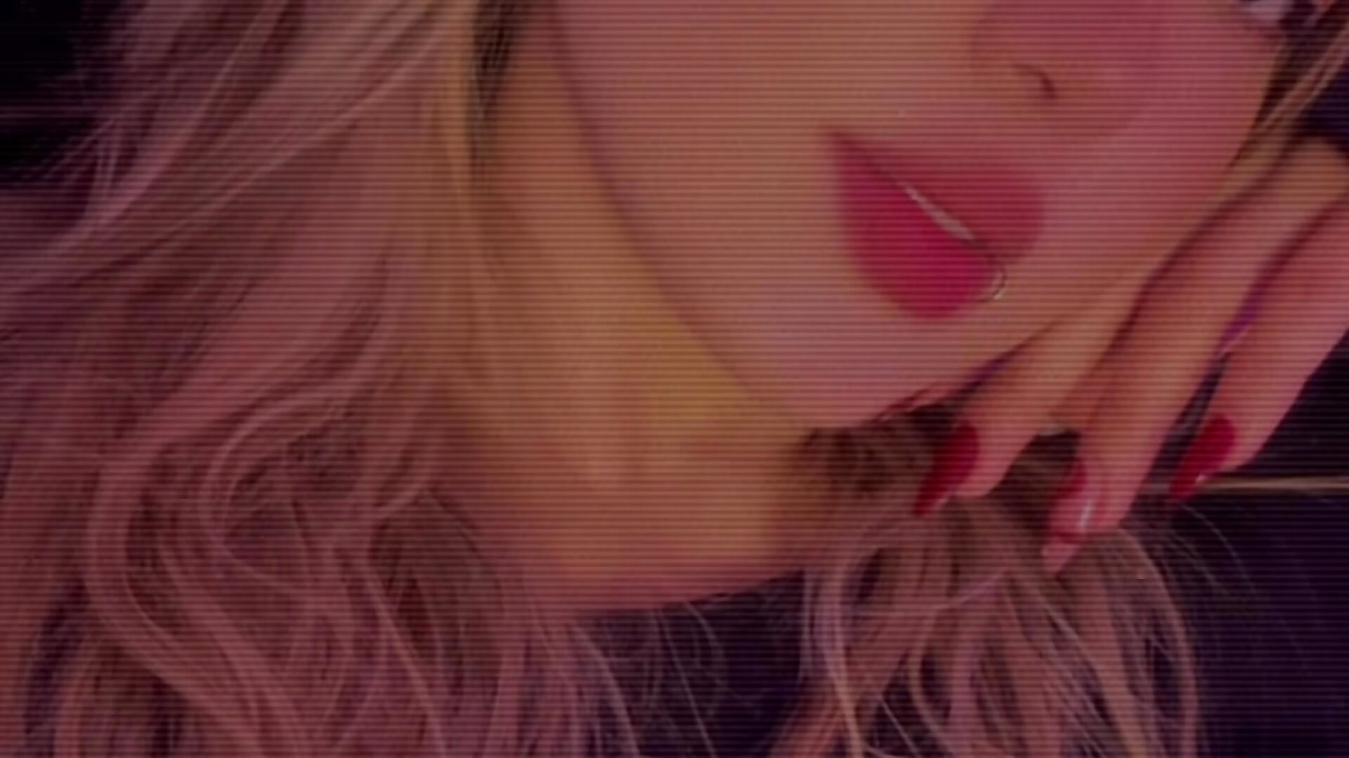 🫦 - video by EveBensonX cam model