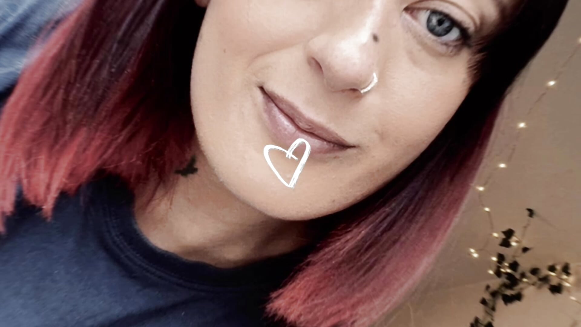 e4350a8ffb5a4d52920153735b1b0b61 - video by Englishhornybecca30 cam model