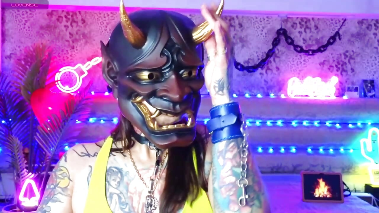 hello my hero. be sure to write what mask you want me to wear for you - video by Cool_Freak_ cam model