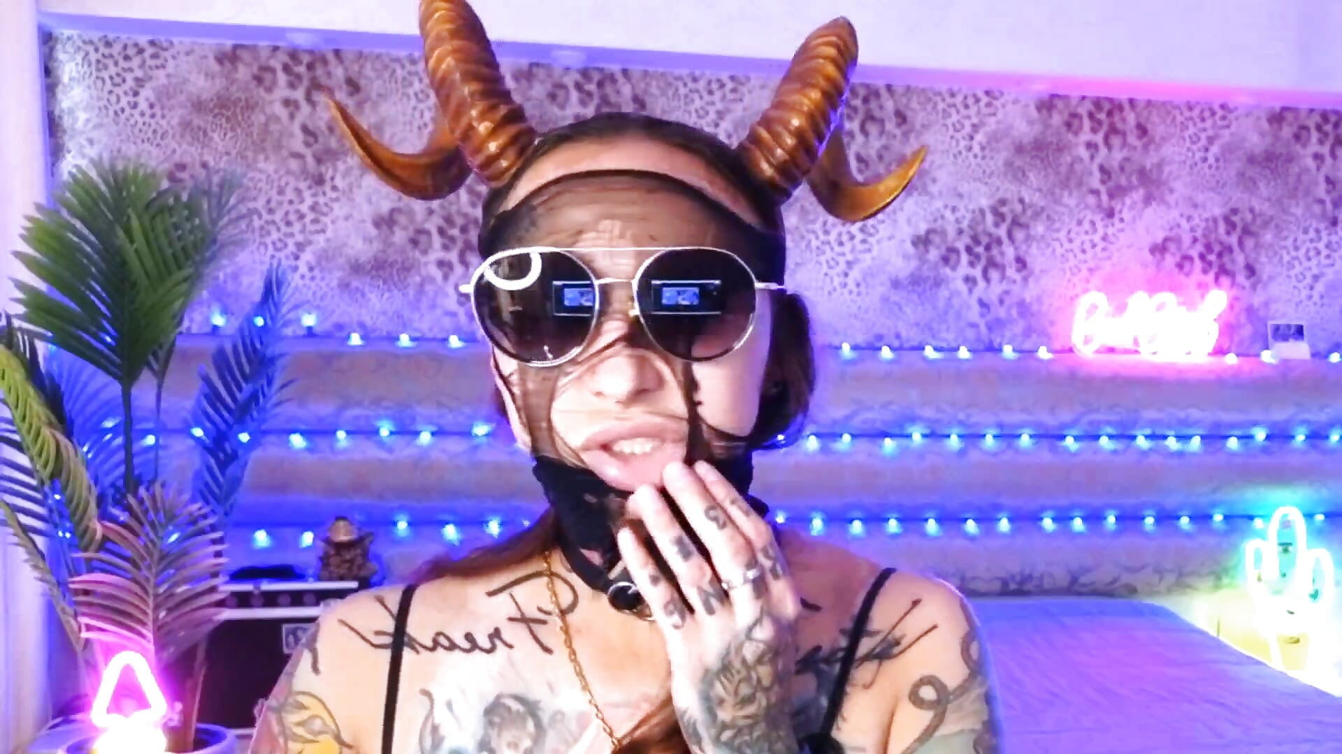 Do you like crazy games? - video by Cool_Freak_ cam model