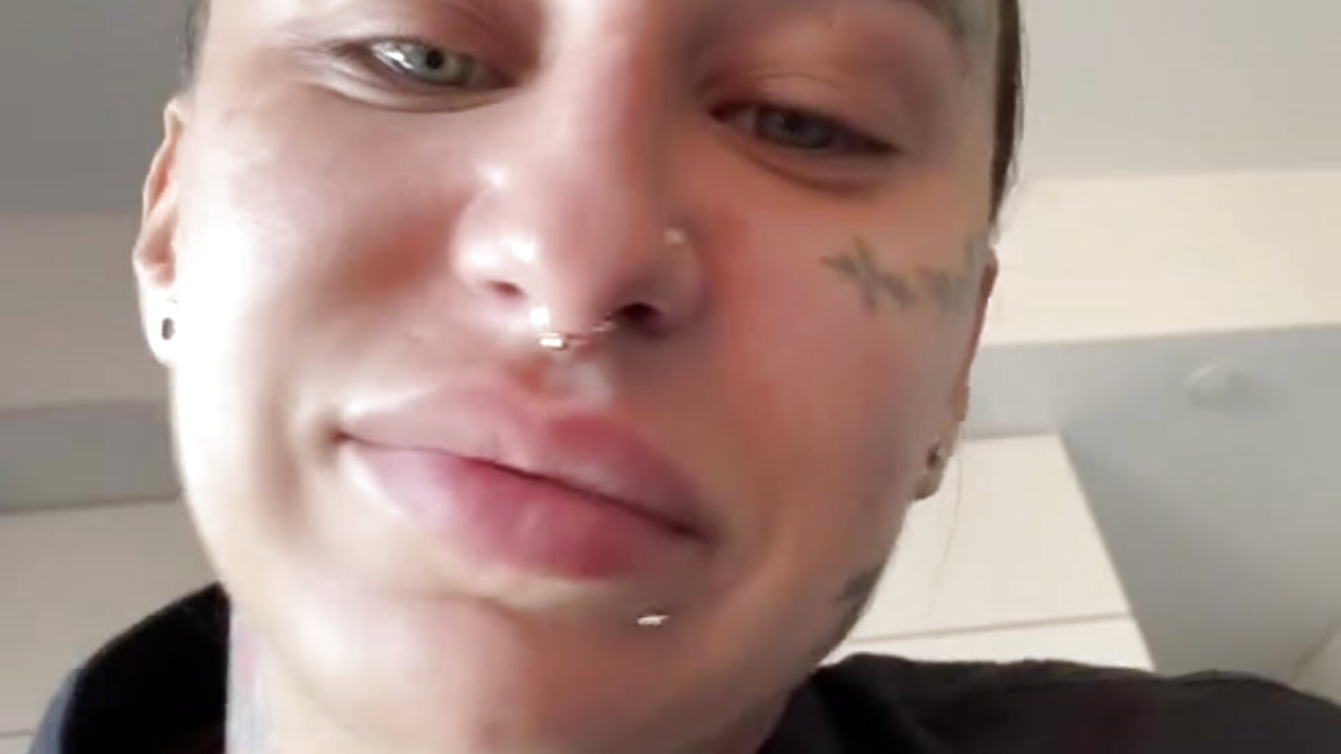 Morning and afternoon) do you have the same? - video by Cool_Freak_ cam model