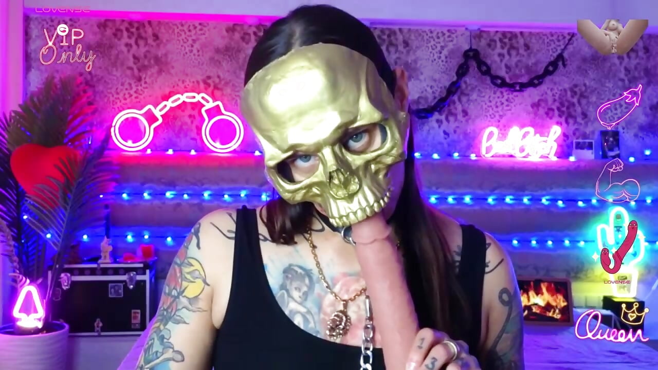 deepthroat and cum – video od webkamerové modelky Cool_Freak_