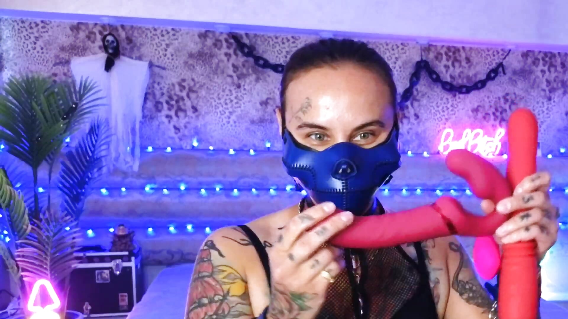 There are a lot of toys in my absolutely free Private💎 - video by Cool_Freak_ cam model