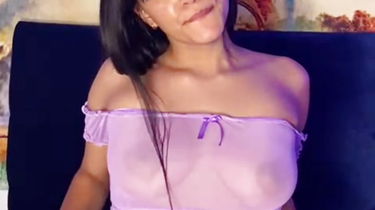 come enjoy my sexy tits - video by Anddy_Vega cam model