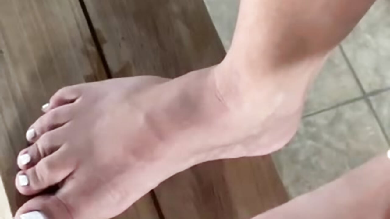 my feets ♥ - video by Anddy_Vega cam model