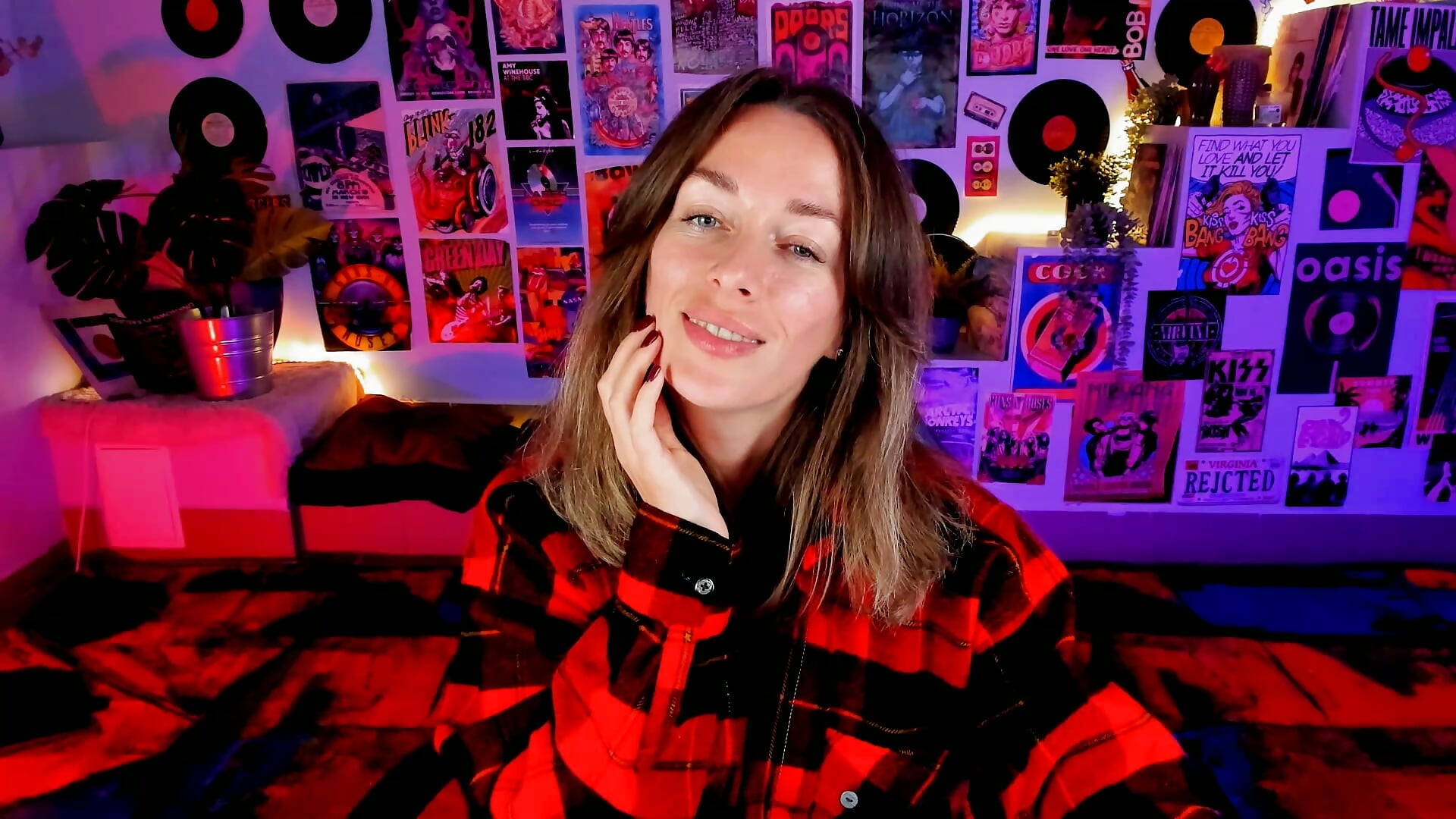 When wanted to make a photo but turned the video ahhaha - video by RebeccaMartinez cam model