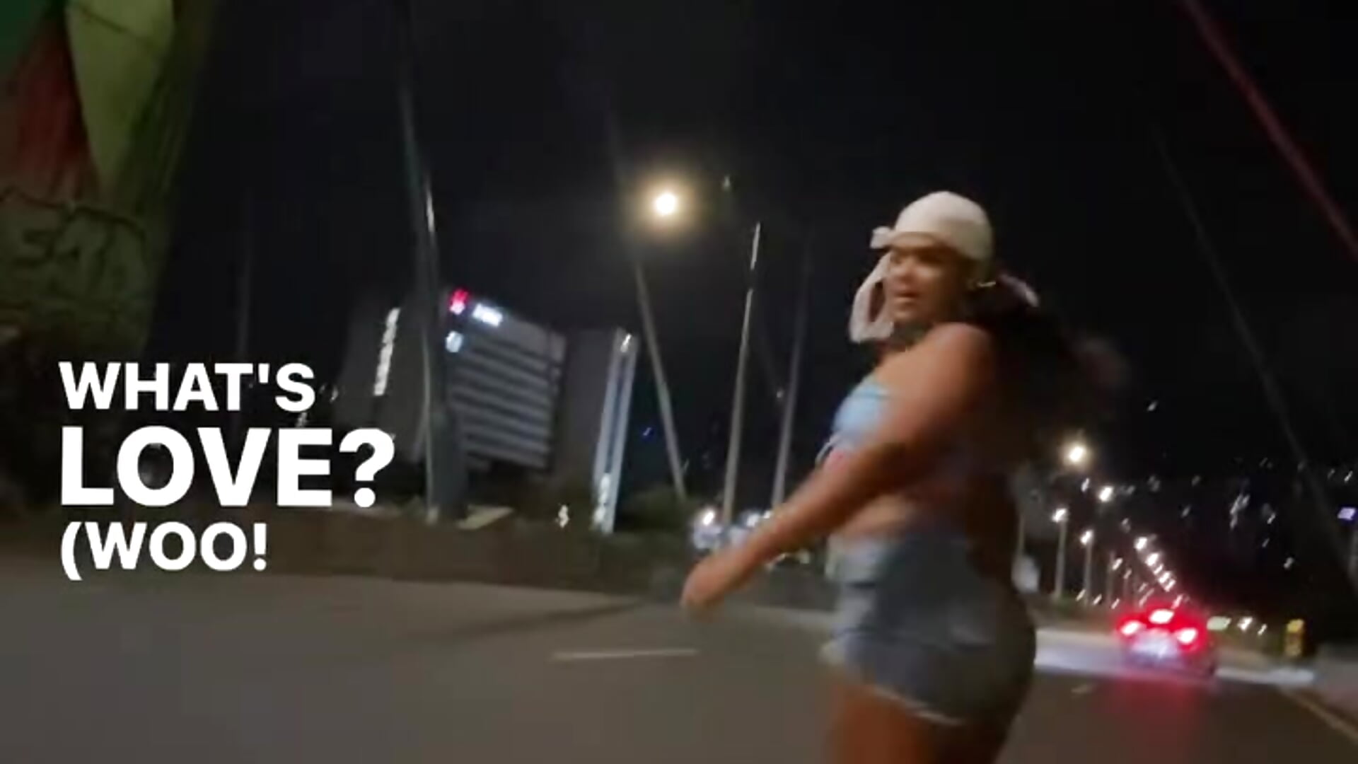 En Medallo Mor - video sophiahot_thick kameramallilta