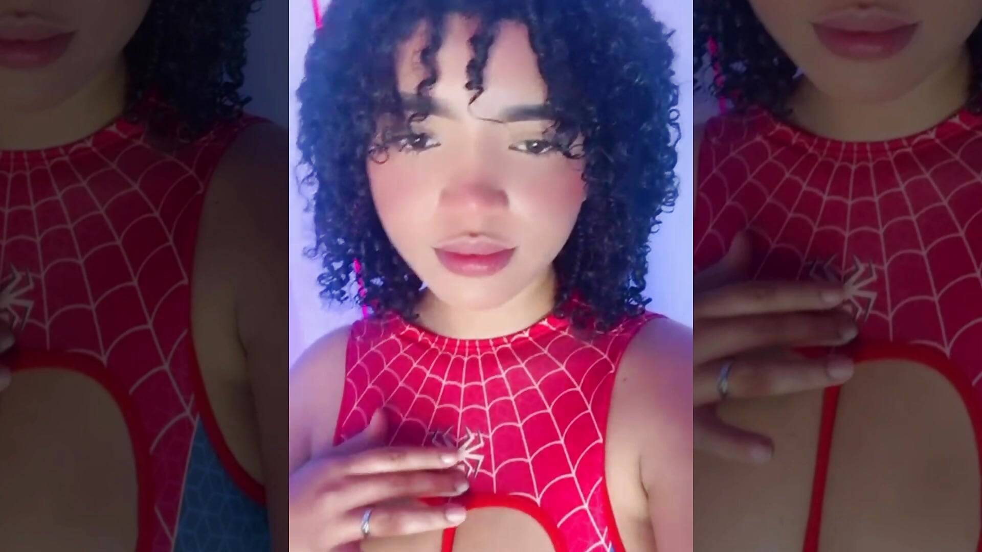 Hot and Wet Spiderwoman 🕸️ - فيديو من MalaikaBrown موديل الكام