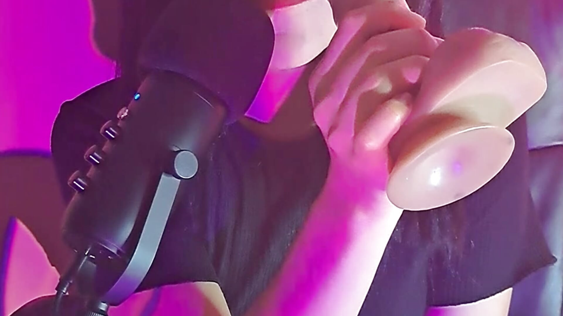 ASMR talking session - video by PastelitoGaming cam model