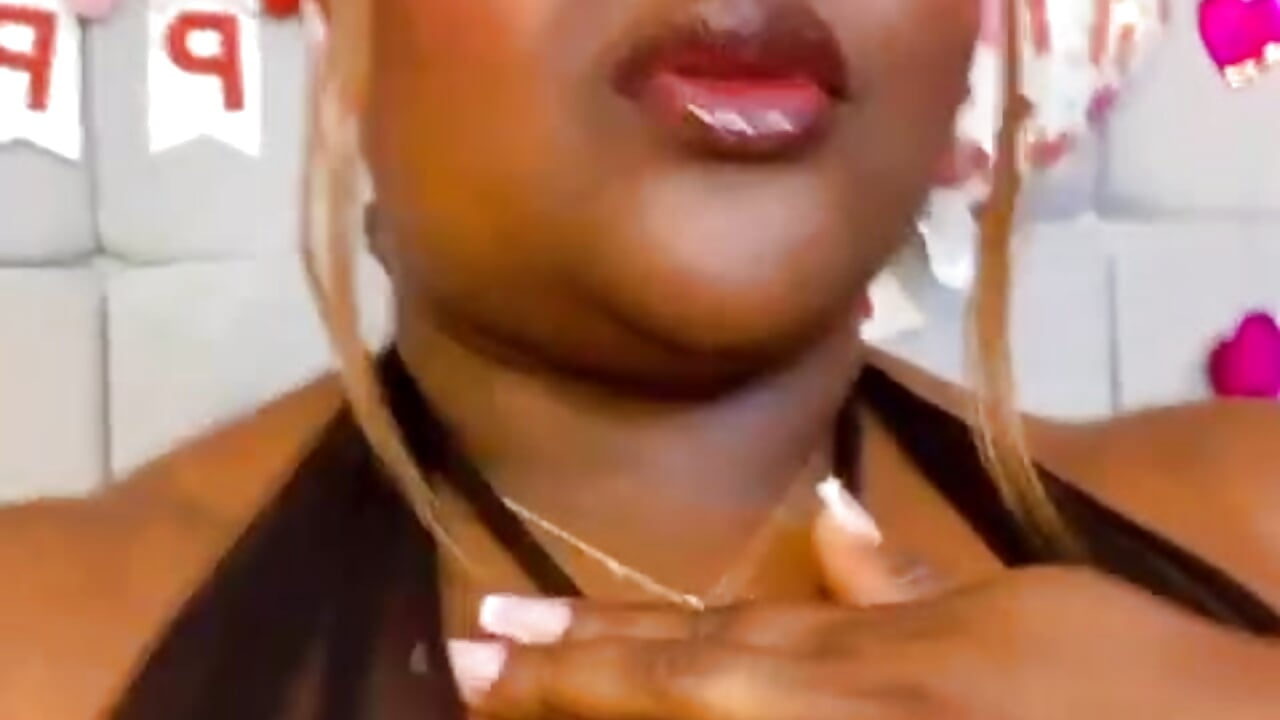 BE MY VALENTINE´S♥ - video oleh model kamera Saravy_Blandon