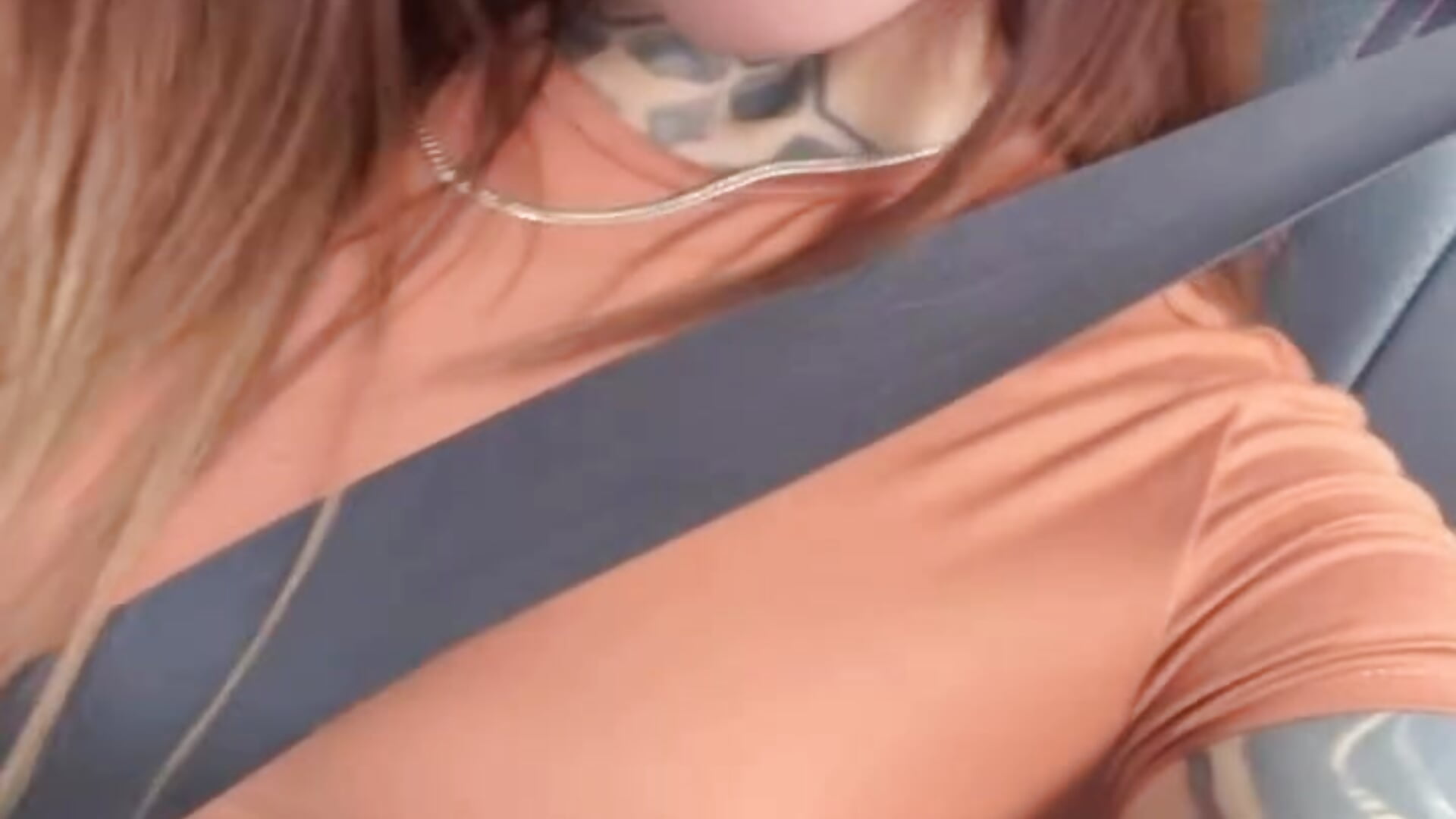 ☺️ - βίντεο μοντέλου Megan_inked