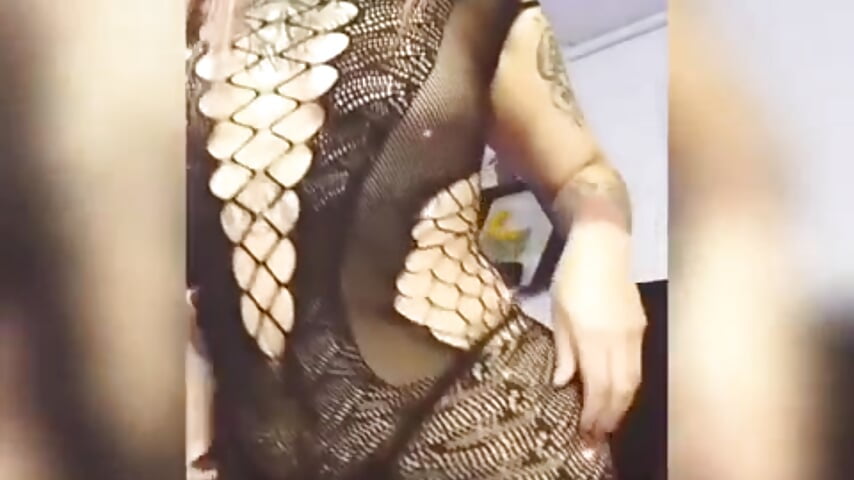 Tattos❤ - βίντεο μοντέλου Megan_inked