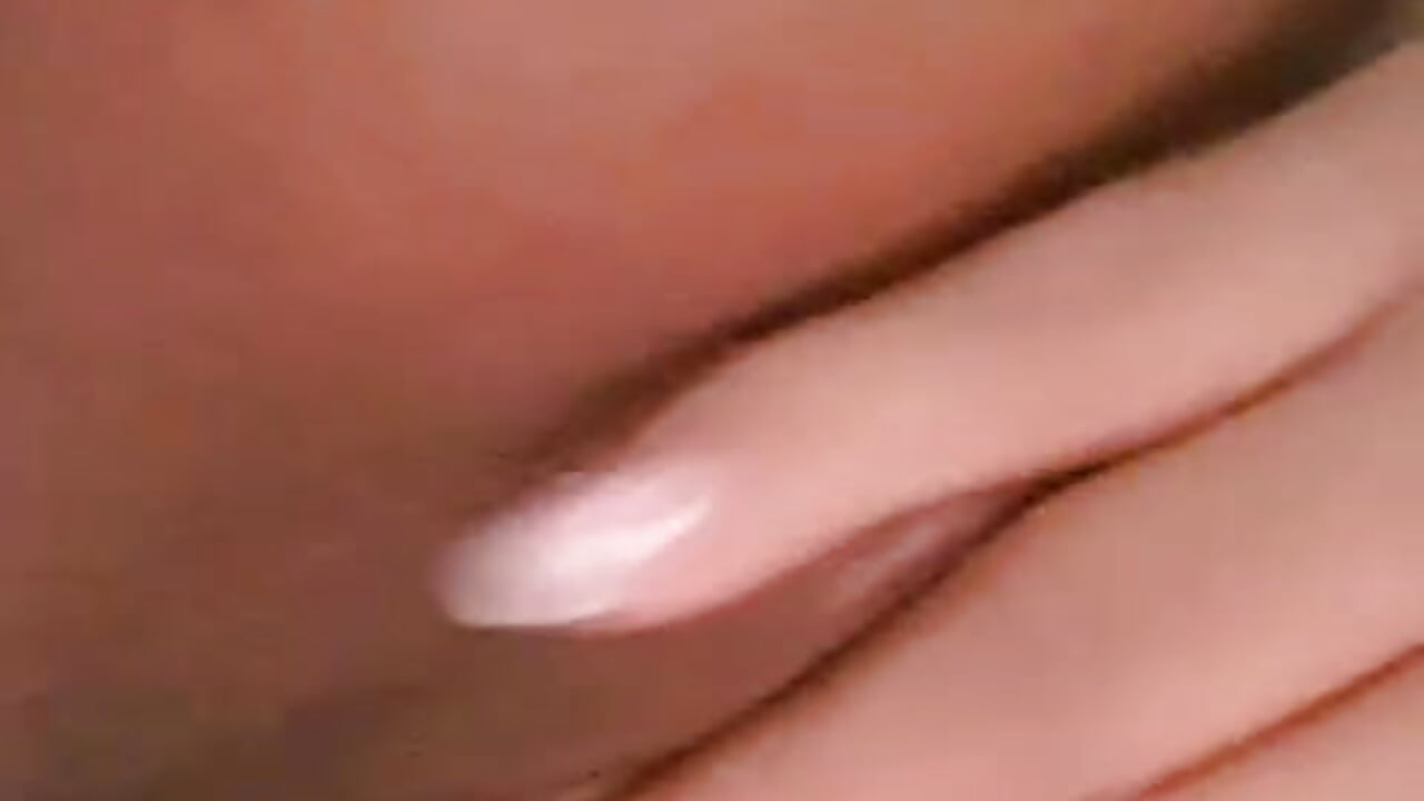 Me corro usando mi mano - video của người mẫu cam mariemiller19