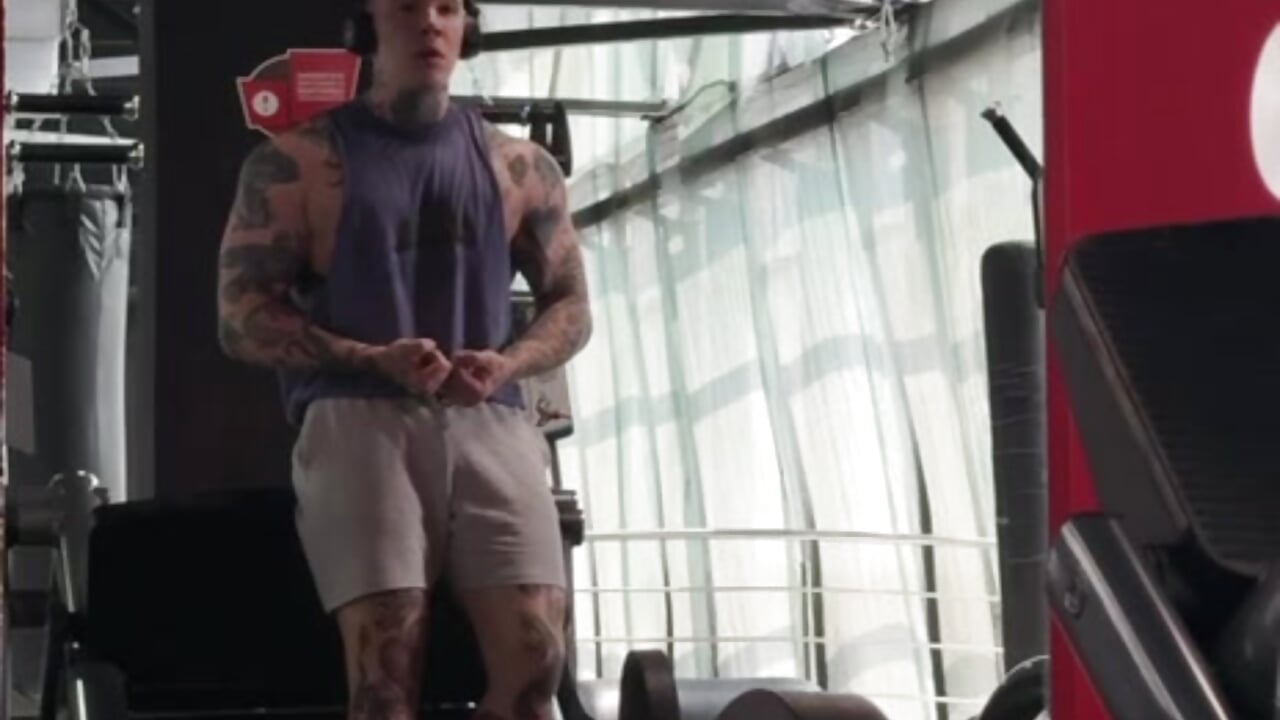 video5454152898738947562－カメラキャストのTommy_catの動画