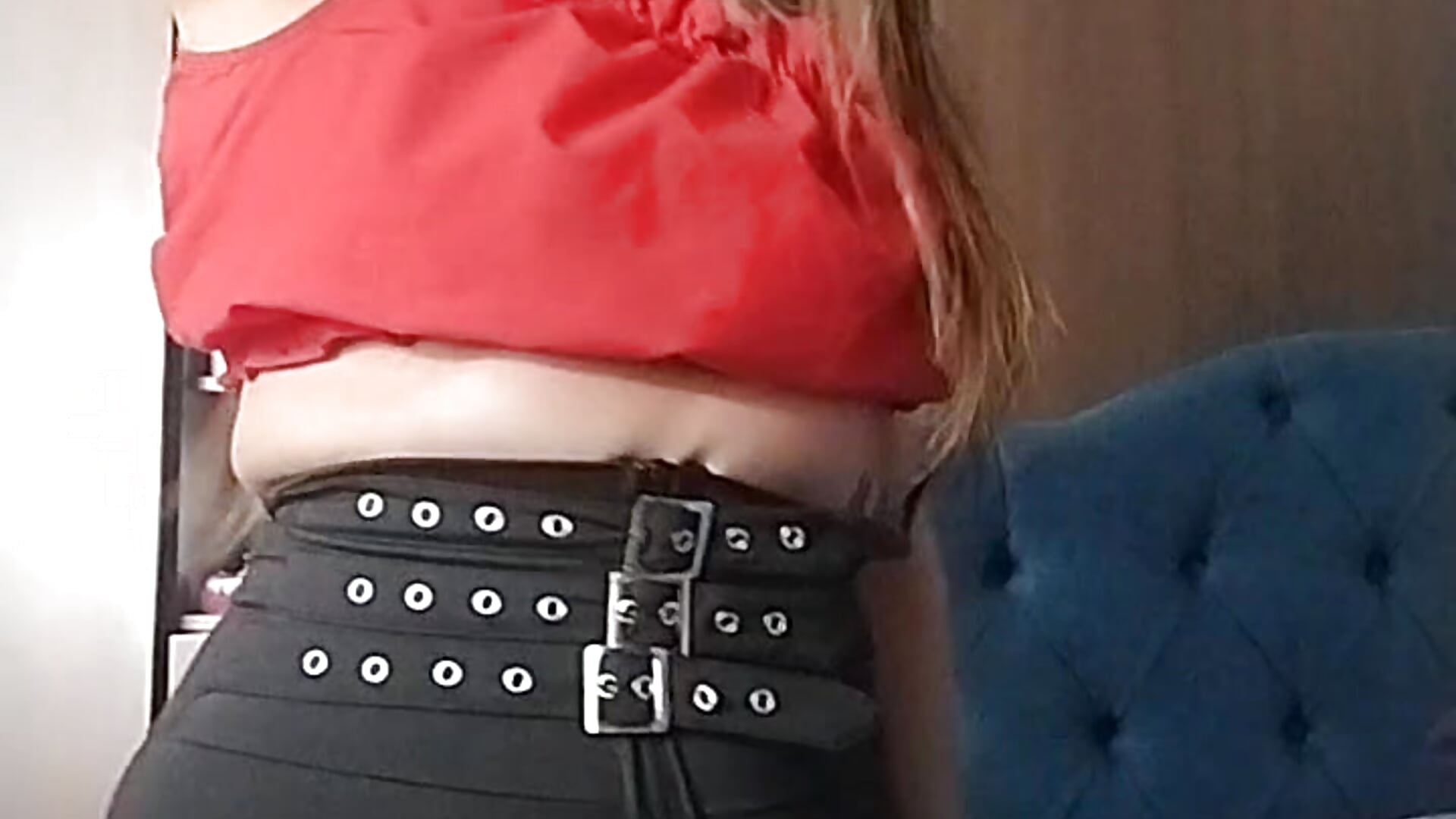 mi sexy espalda para ustedes mis queridos — filmik valeria_teiku, modela(-lki) na kamerkach