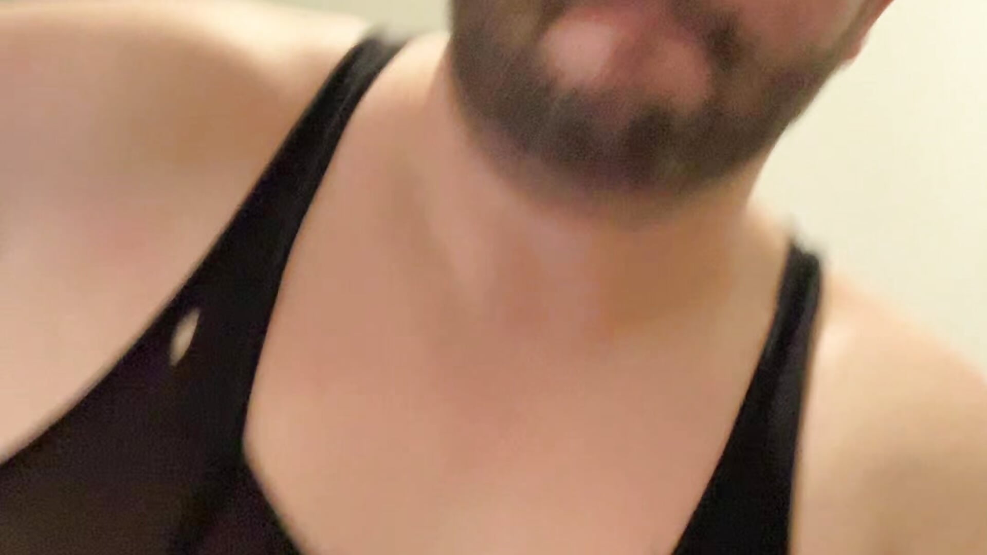 Introducing myself - video by bignaughtyben cam model