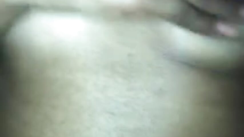 See body - video by De_maskedcouple cam model