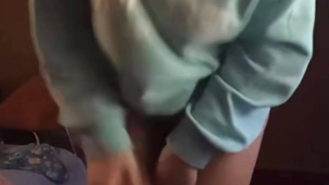 EBONY BOUNCING ASS ON LIVE CAMELTOE - video di BBC_PORNSTAR modella di cam