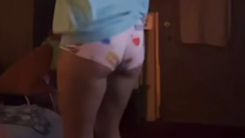 Jiggle ass - video di BBC_PORNSTAR modella di cam