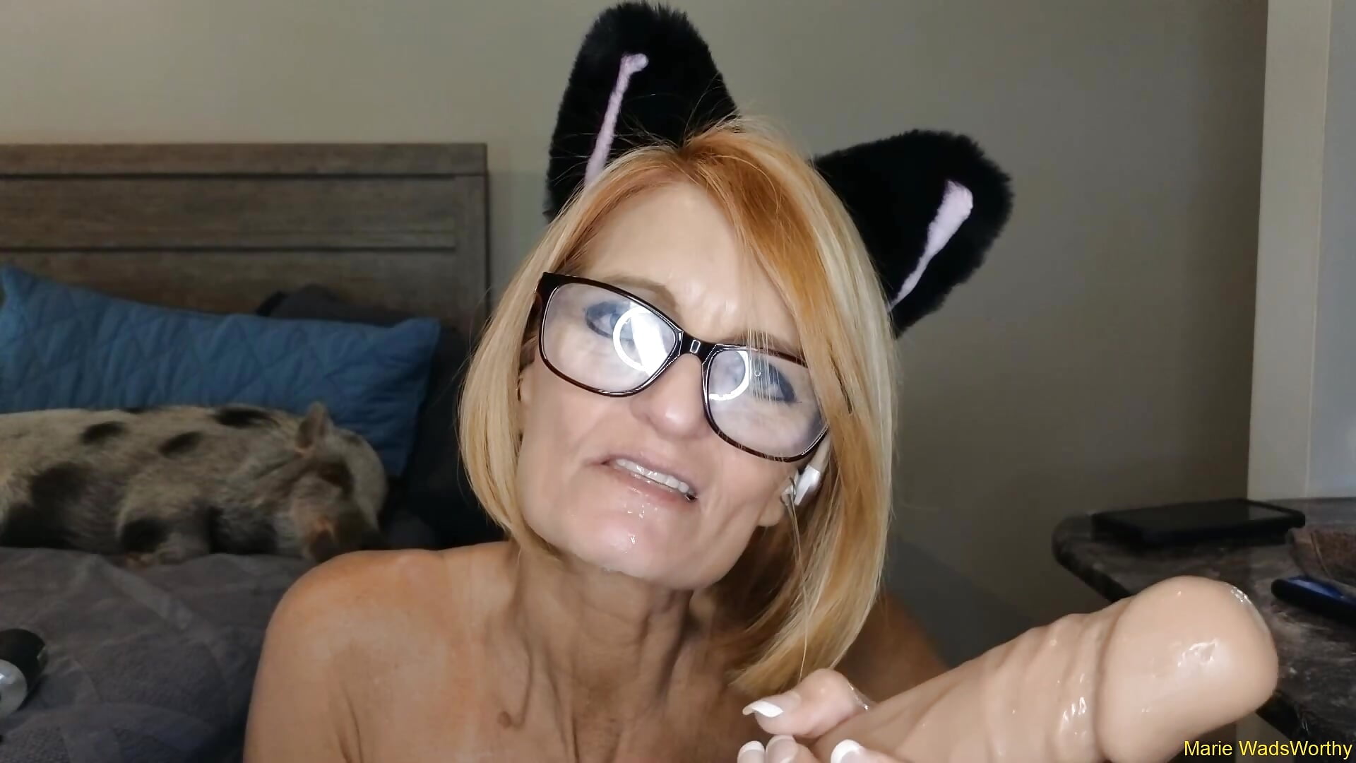 Gary Throat Goat Kitty Strikes Again (PAID) - video by Marie_Wadsworthy cam model