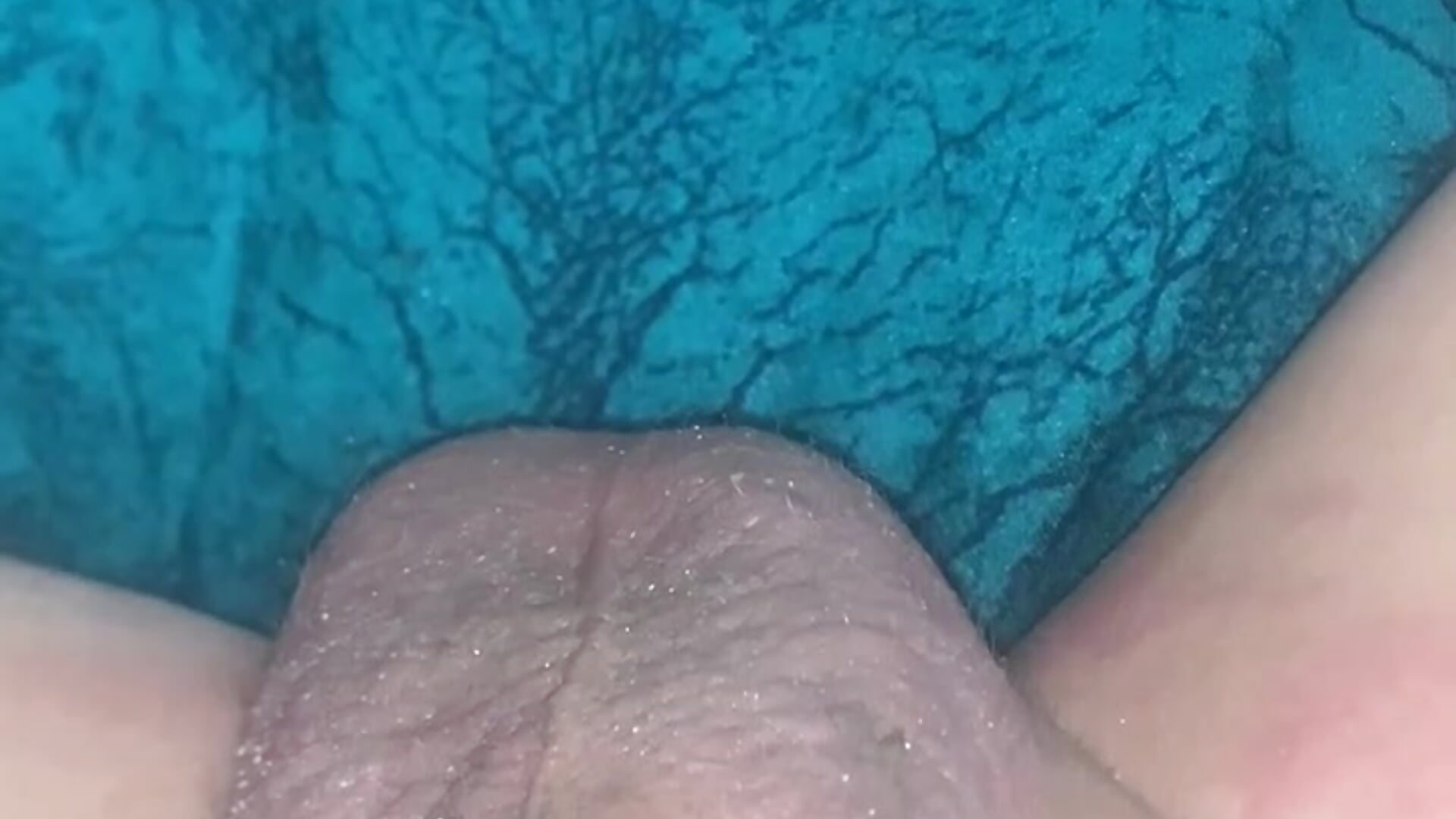 trim,8337024D-BAE2-4491-AD12-29B6A9343816 - video by mustican422 cam model