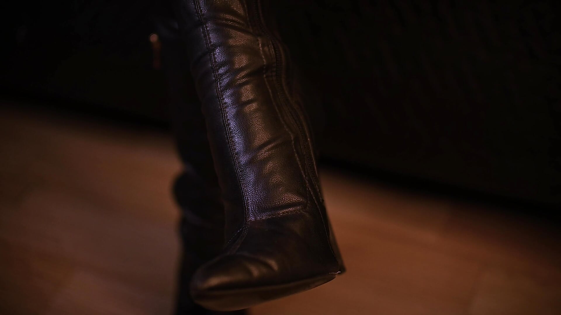 LEATHER  SHOW - vidéo du modèle de showcams Amelianox
