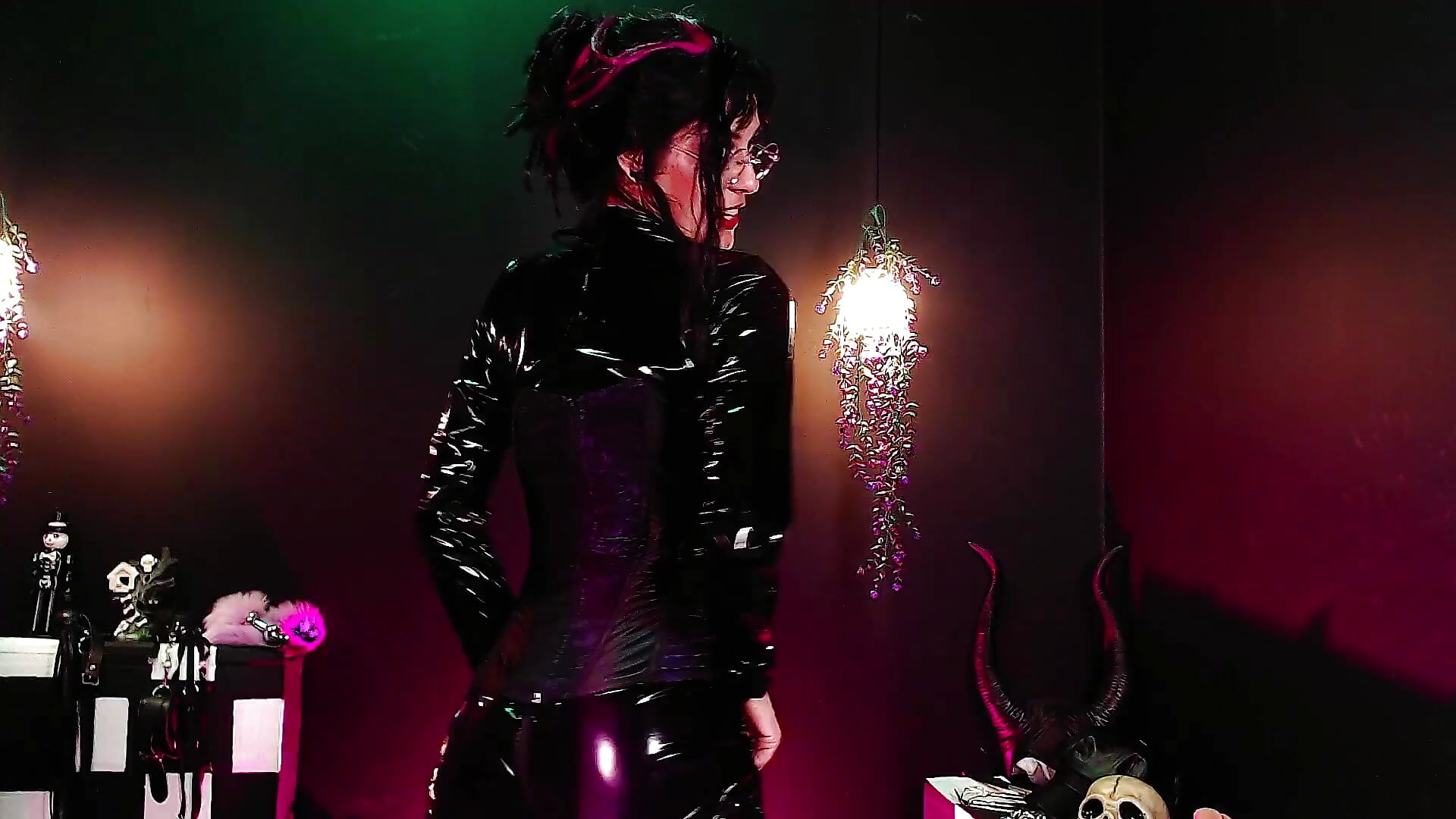 LATES SPOILER - vidéo du modèle de showcams Amelianox