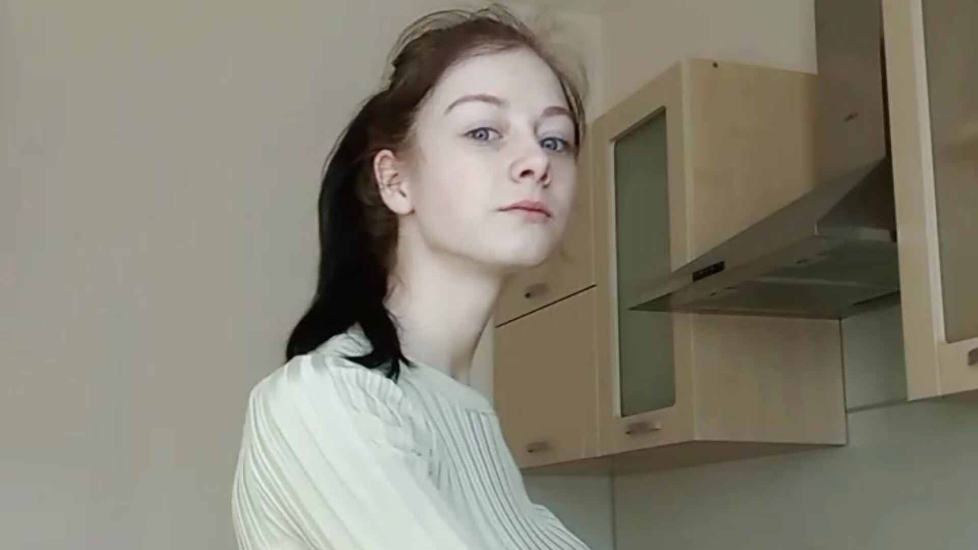 Im a little shy ... but i think u like it - video by AprilForme cam model