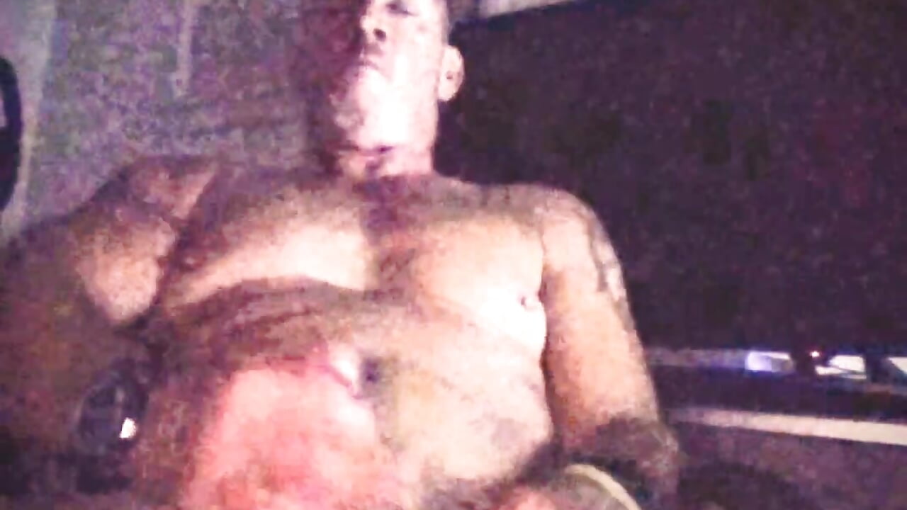 1000002794 - 視頻由 footfreek17 主播提供