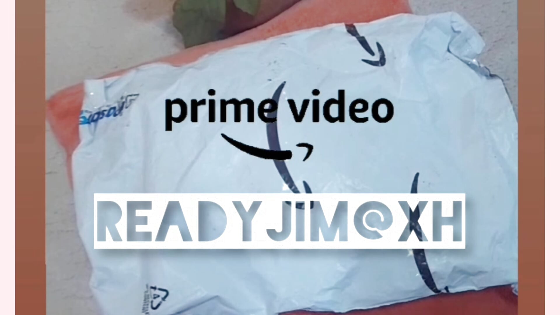 I love when my fans give me surprises like these from amazon thanks so much - video by Katty_jenn_ cam model