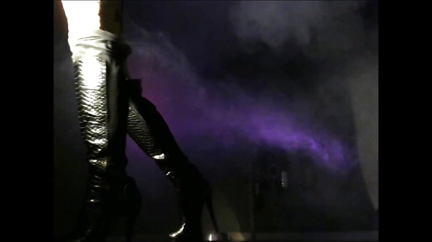 Natural Born Fucker - video by Kinky_Butterfly cam model