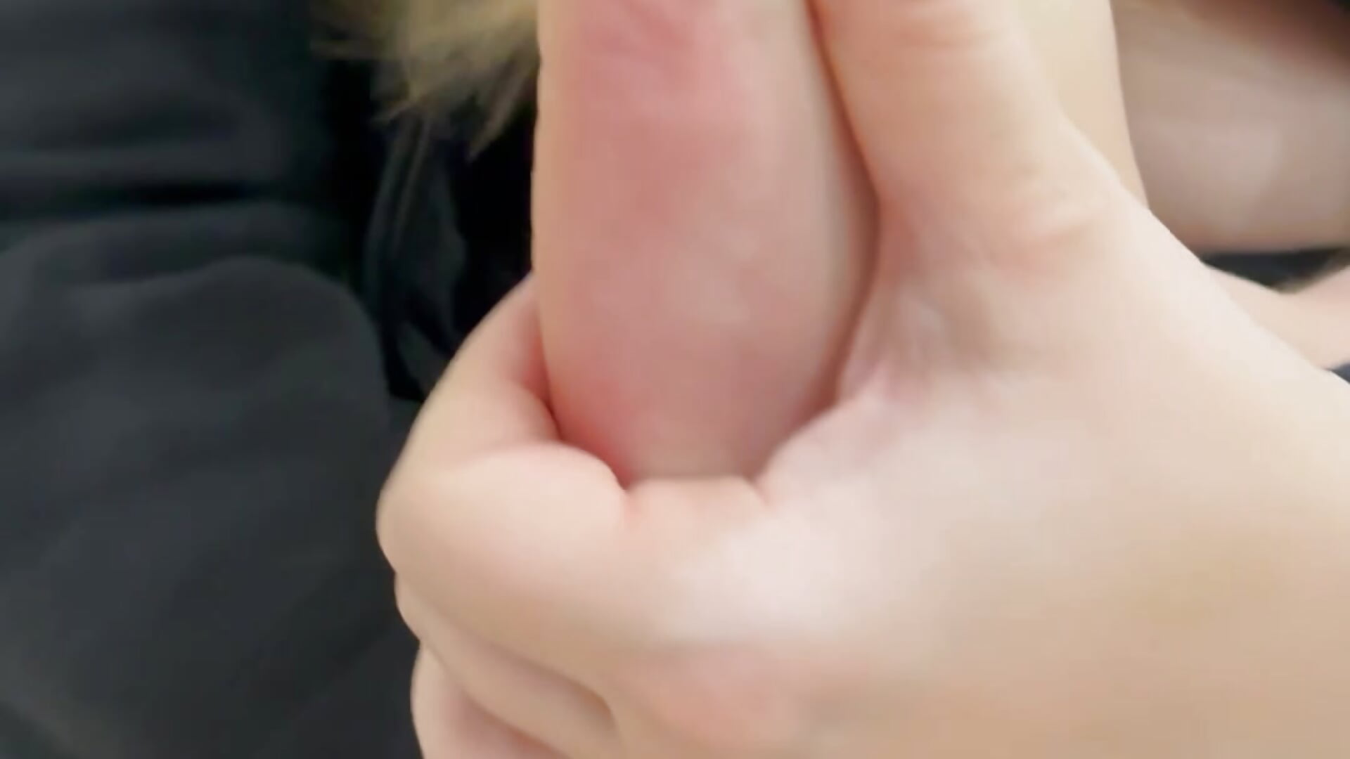 sucking my toes🤪 - video by FluffyBeauty_ cam model