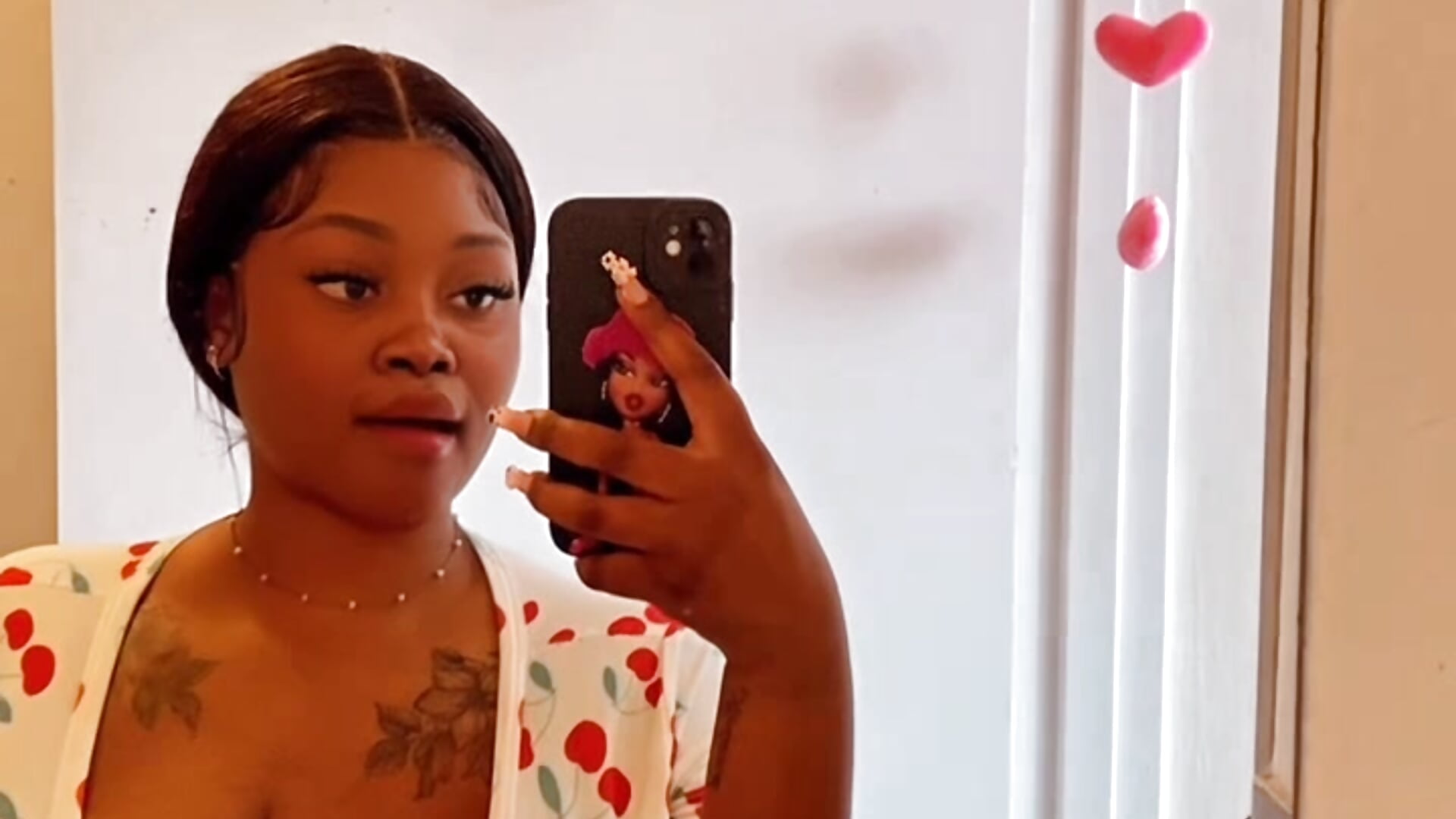 Facetune3274650E-6506-42F2-899F-8E4874E105D7 - فيديو من Yung-Missy موديل الكام